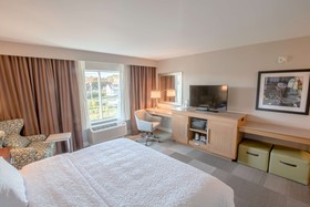 Hampton Inn Amesbury