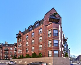 Garrison Square Apartments by Bluebird Suites