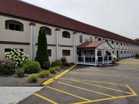 All Seasons Inn Bourne
