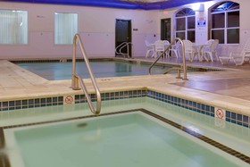 Country Inn & Suites by Radisson, Brockton (Boston), MA