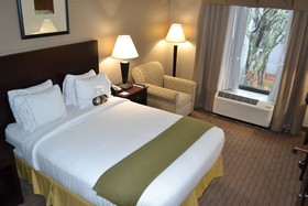 Holiday Inn Express Brockton - Boston