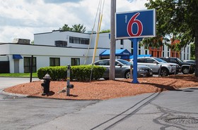 Motel 6 Brockton