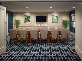 Staybridge Suites Burlington - Boston