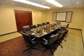 Freepoint Hotel Cambridge, Tapestry Collection by Hilton
