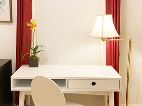 Ginkgo House