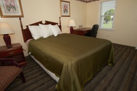 Knights Inn Centerville Cape Cod Area