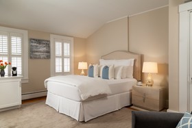 Chatham Inn