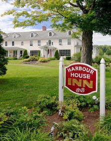 Harbour House Inn