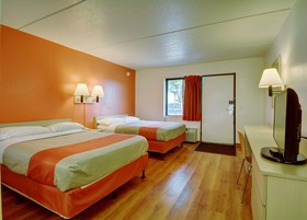 Motel 6 Springfield Chicopee