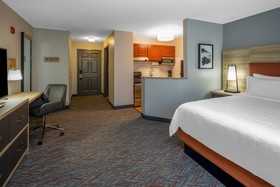 Candlewood Suites Boston North Shore - Danvers