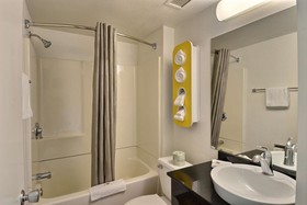 Motel 6 Boston Danvers
