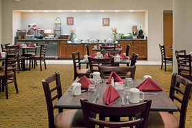 Holiday Inn Boston-Dedham Hotel & Conference Center