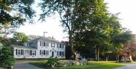 Sesuit Harbor House
