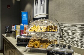 Hampton Inn & Suites Foxborough/Mansfield