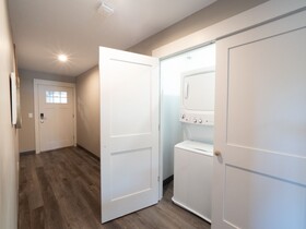 Long Beach Suites