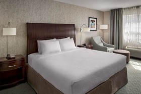 Fairfield Inn & Suites Lenox Great Barrington/Berkshires