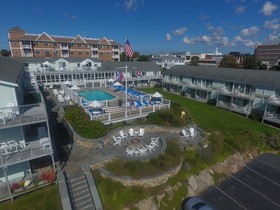 Anchor In Hotel