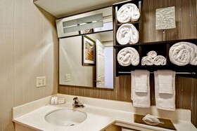 Courtyard by Marriott Cape Cod Hyannis