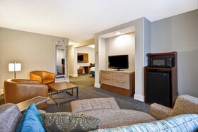 Courtyard by Marriott Cape Cod Hyannis