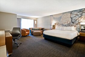 Courtyard by Marriott Cape Cod Hyannis
