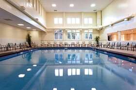 DoubleTree by Hilton Hotel Cape Cod - Hyannis