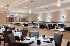 DoubleTree by Hilton Hotel Cape Cod - Hyannis