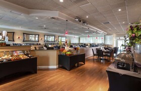 DoubleTree by Hilton Hotel Cape Cod - Hyannis