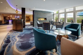 DoubleTree by Hilton Hotel Cape Cod - Hyannis