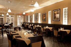 DoubleTree by Hilton Hotel Cape Cod - Hyannis