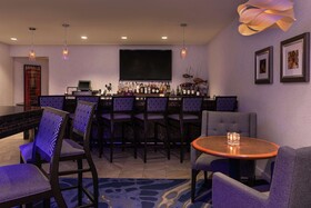 DoubleTree by Hilton Hotel Cape Cod - Hyannis