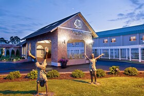 DoubleTree by Hilton Hotel Cape Cod - Hyannis