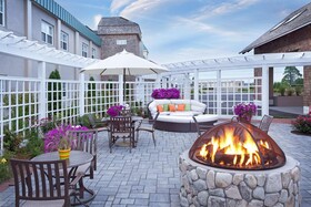 DoubleTree by Hilton Hotel Cape Cod - Hyannis