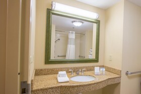 Hampton Inn & Suites Berkshires Lenox