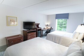 Hampton Inn & Suites Berkshires Lenox