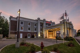 Hampton Inn & Suites Berkshires Lenox