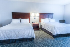 Hampton Inn & Suites Berkshires Lenox
