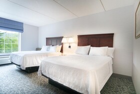 Hampton Inn & Suites Berkshires Lenox