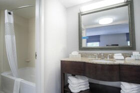 Hampton Inn & Suites Berkshires Lenox