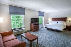Hampton Inn & Suites Berkshires Lenox