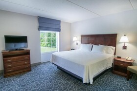 Hampton Inn & Suites Berkshires Lenox