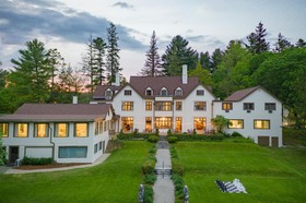 LOGE Lenox