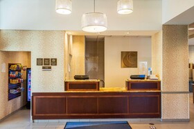 Comfort Inn & Suites Plainville-Foxboro