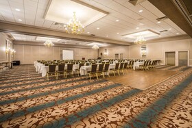 enVision Hotel & Conference Center Mansfield-Foxboro