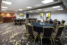 enVision Hotel & Conference Center Mansfield-Foxboro