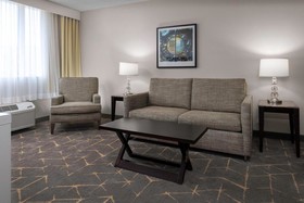 Holiday Inn & Suites Marlborough