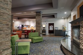 Holiday Inn Express Hotel & Suites Middleboro Raynham