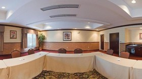 Holiday Inn Express Hotel & Suites Middleboro Raynham