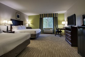 Holiday Inn Express Hotel & Suites Middleboro Raynham