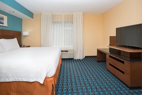 Fairfield Inn & Suites Boston Milford