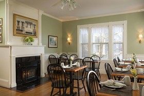 The Brass Lantern Inn